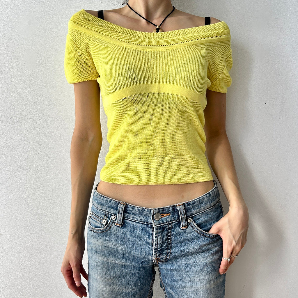 Vintage knit top by Circle