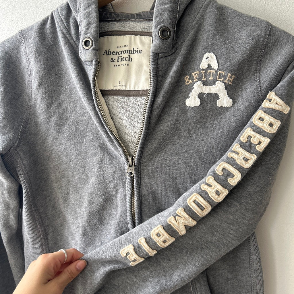 2000s hoodie by Abercrombie & fitch