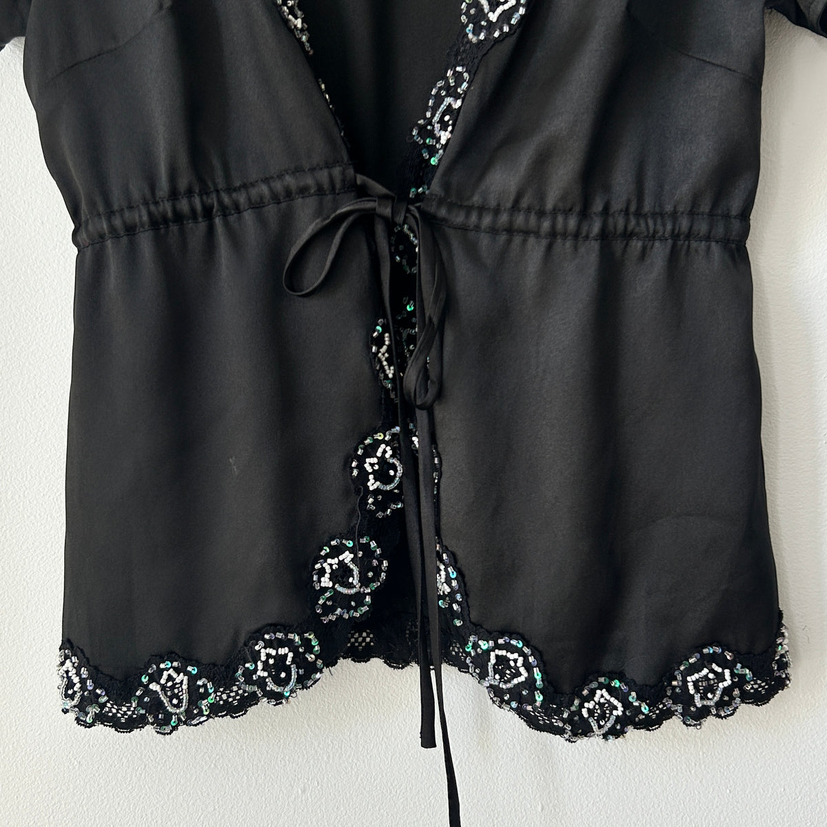 90s lace trim top with sequins