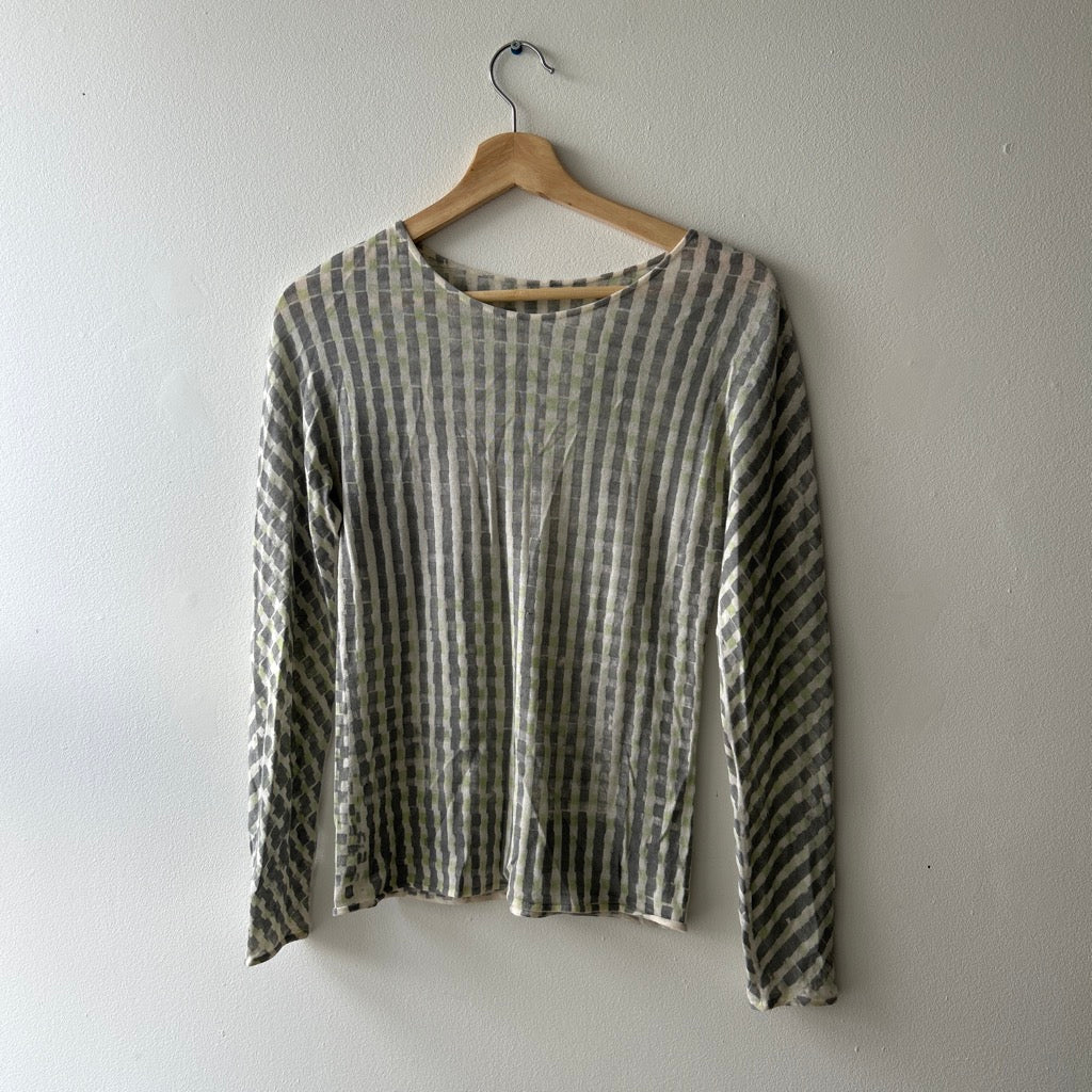 90s fine knit long sleeve top