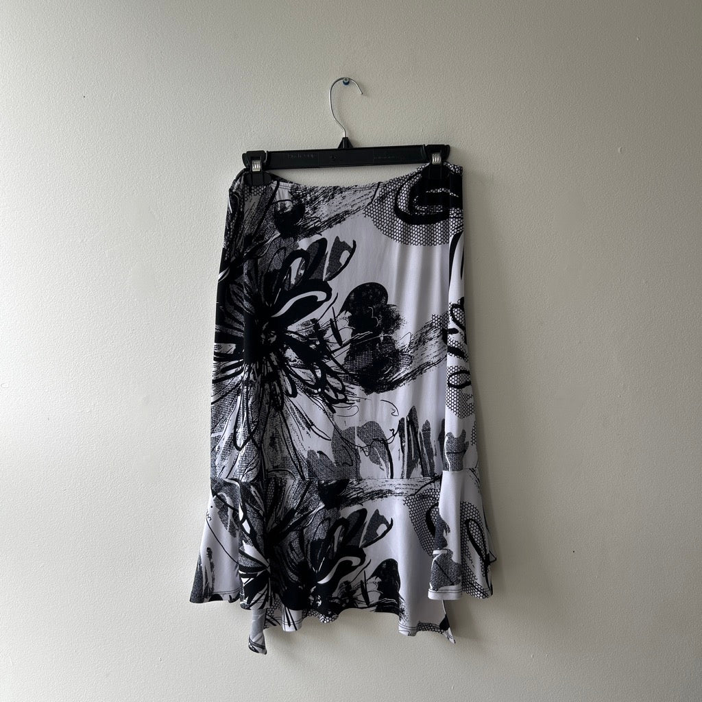 2000s Floral print midi skirt by M.I.K.O