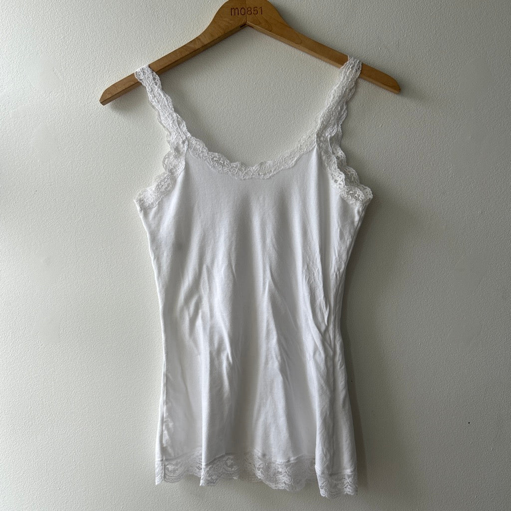 2000s lace trim tank top by DKNY