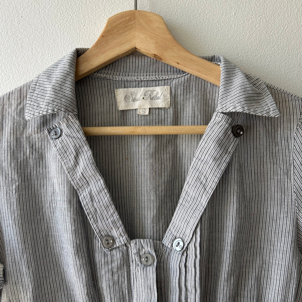 Y2k striped button up top by soul rebel