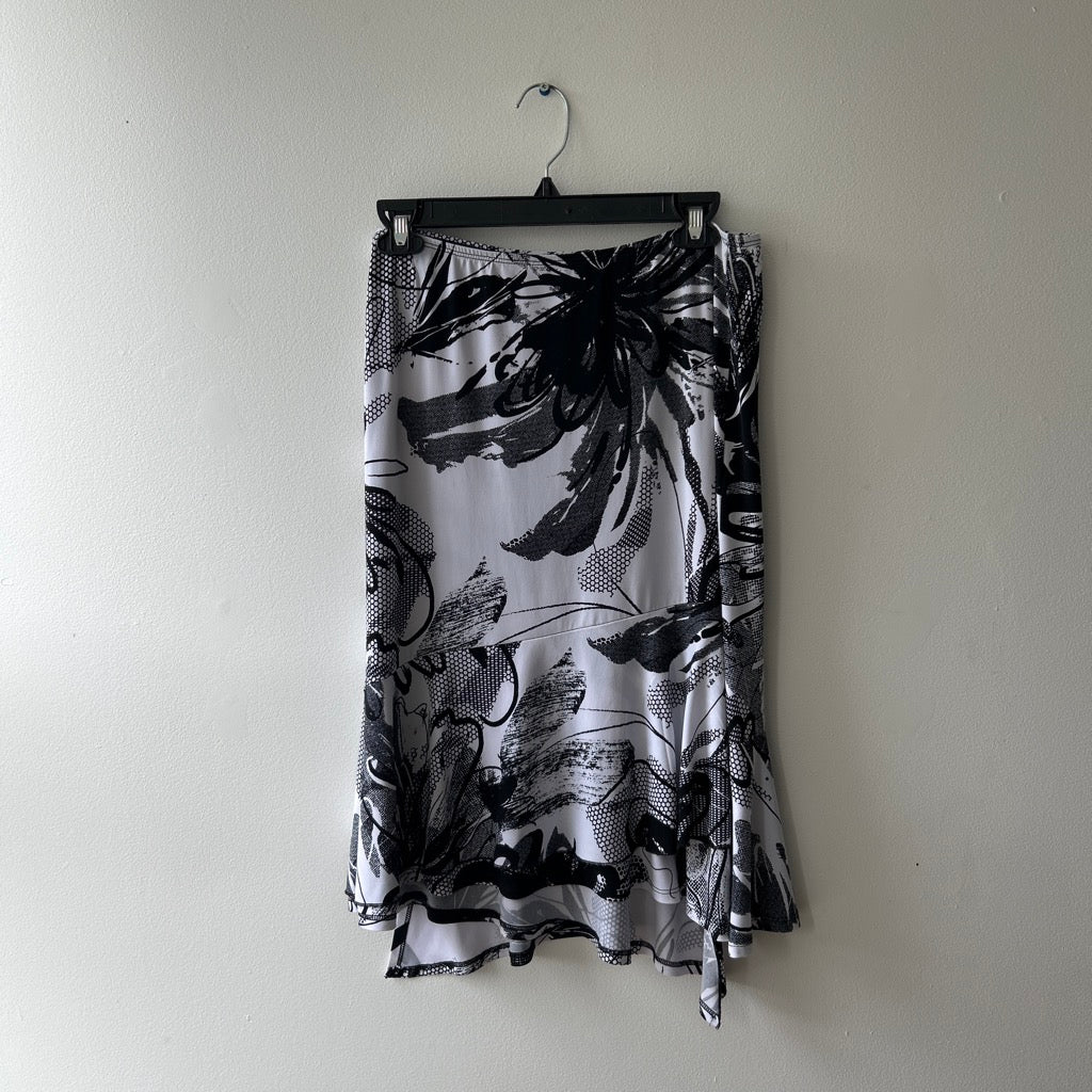 2000s Floral print midi skirt by M.I.K.O