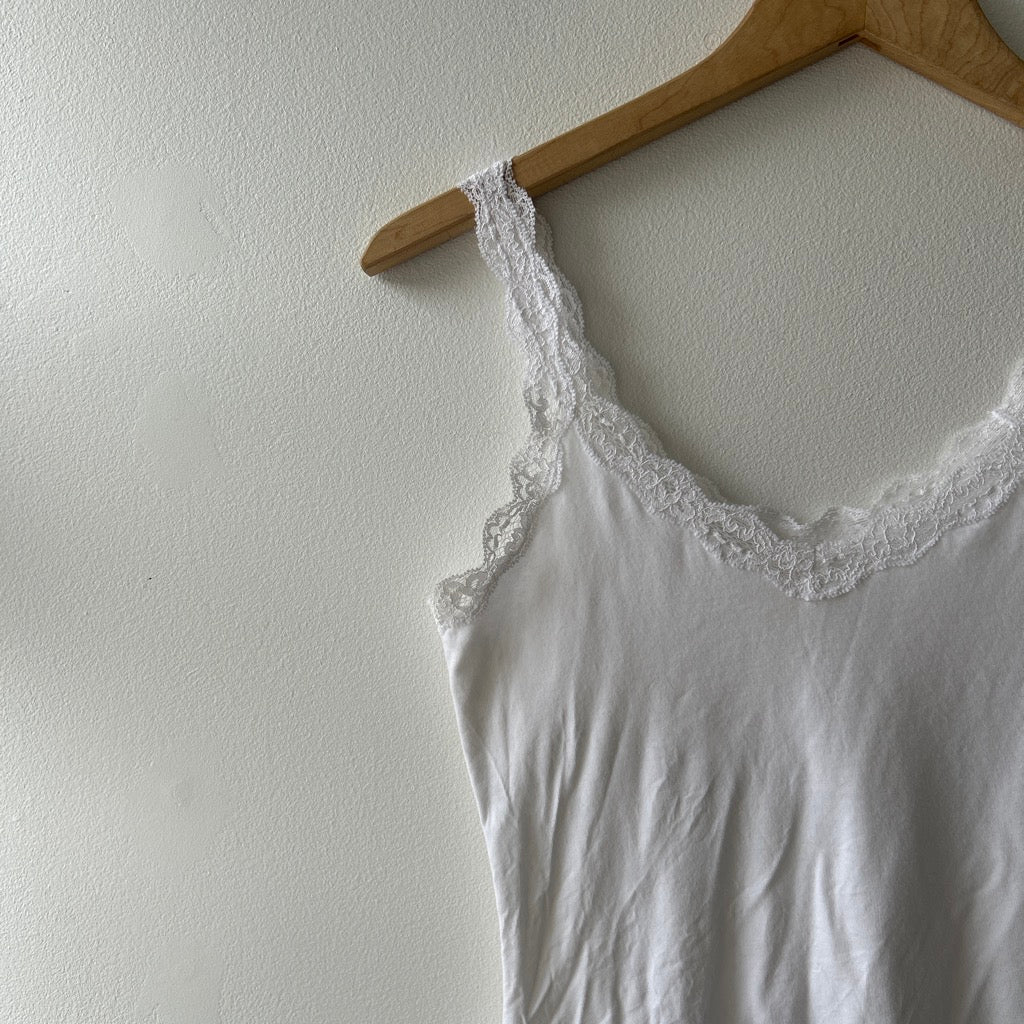 2000s lace trim tank top by DKNY