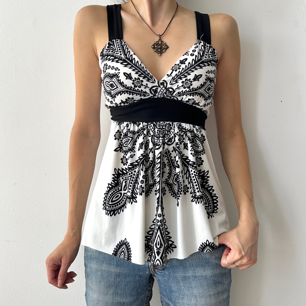 2000s belted tank top by majora