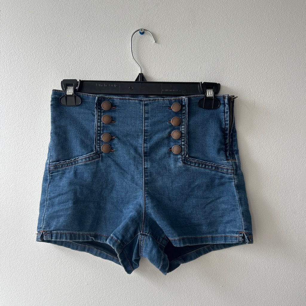 2010s military shorts by Ardene
