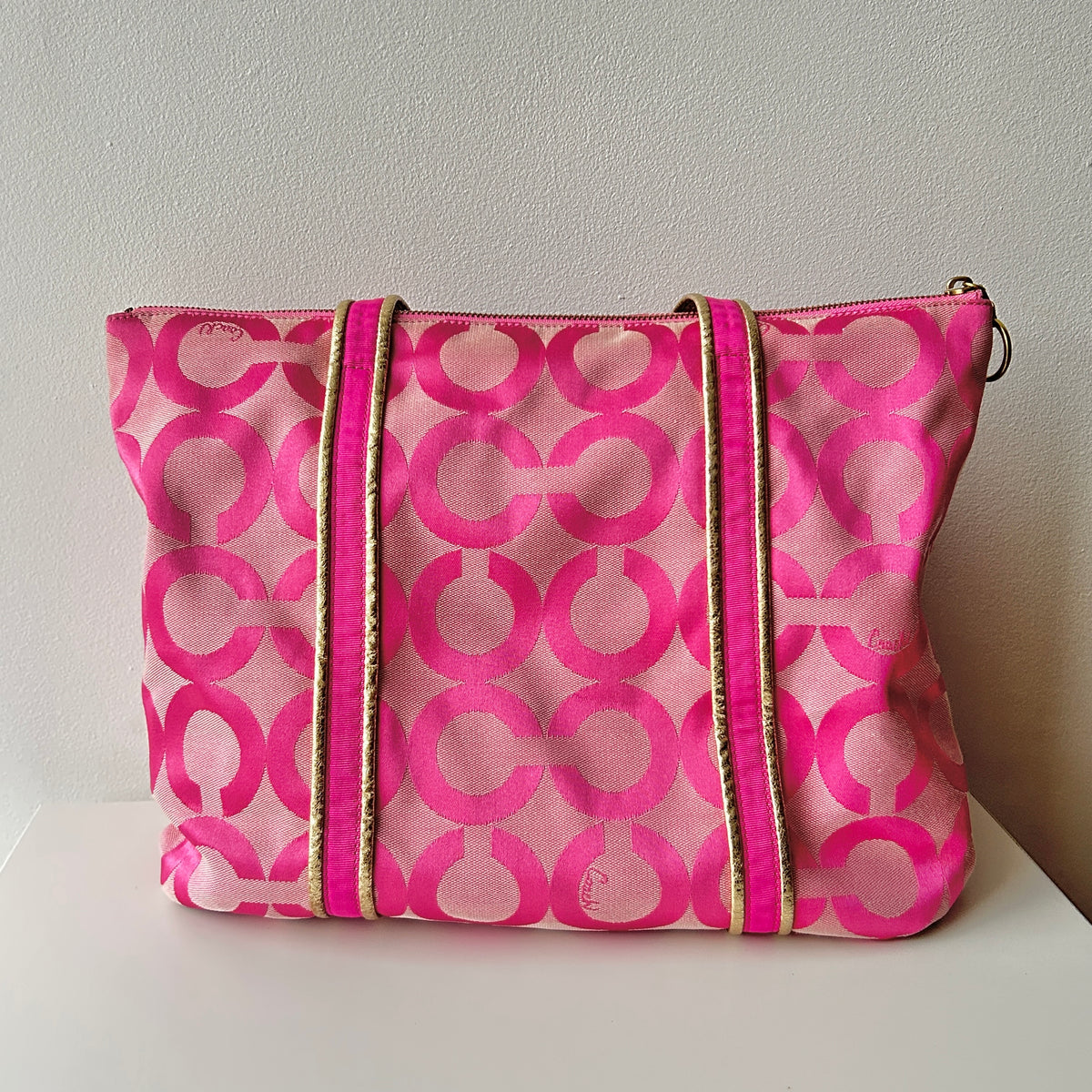 2000s coach op-art poppy glam tote in pink