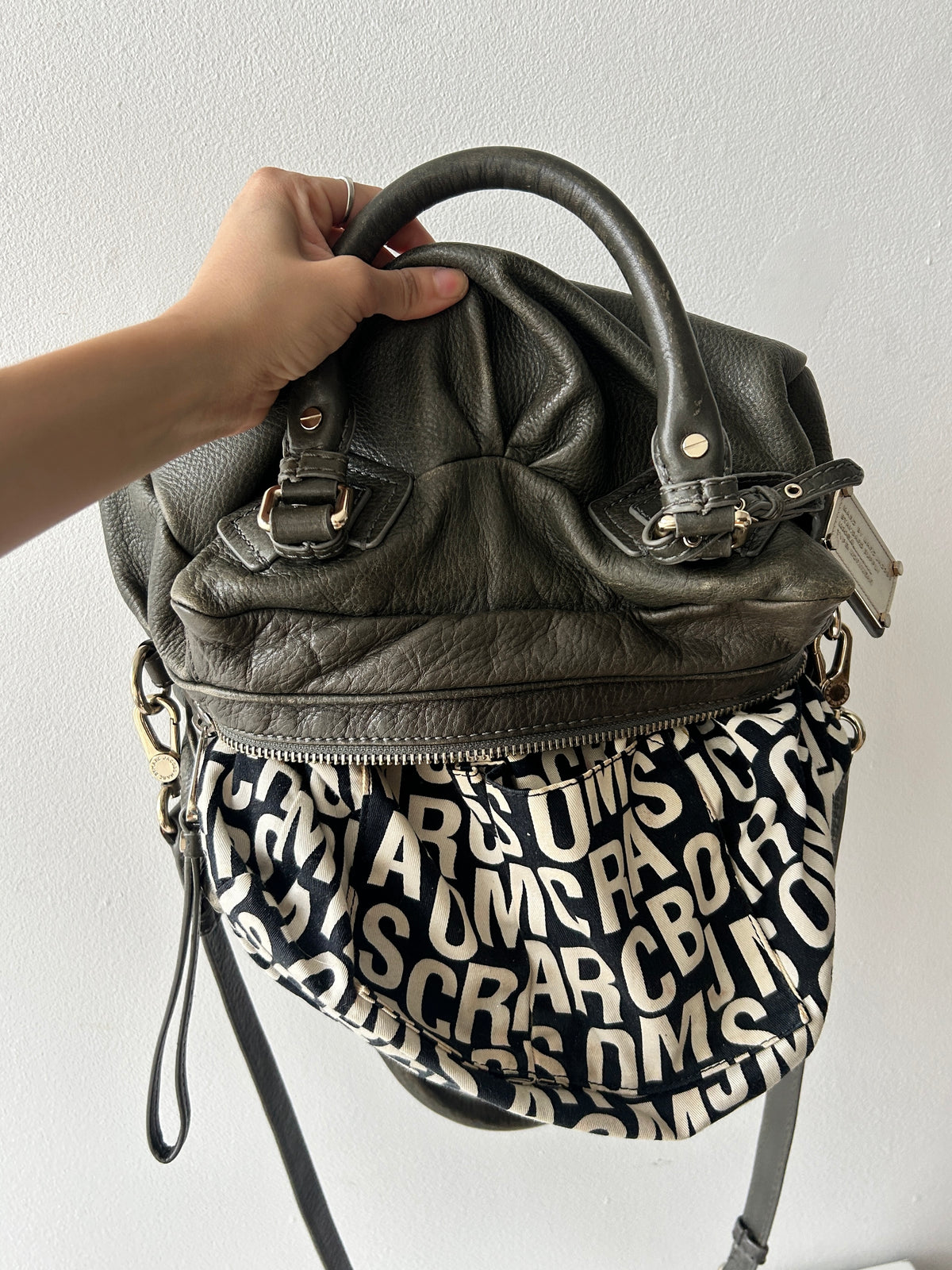 2000s Marc jacobs classic q