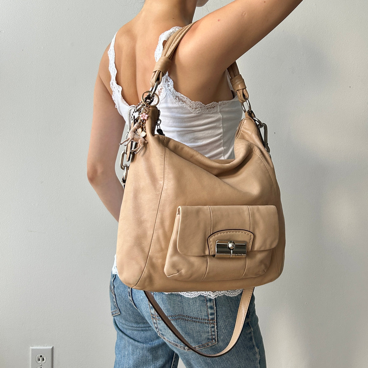 2010s coach Kristin shoulder bag in camel