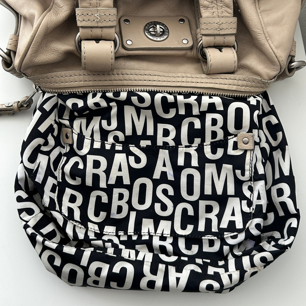2000s beige Marc Jacobs shoulder bag
