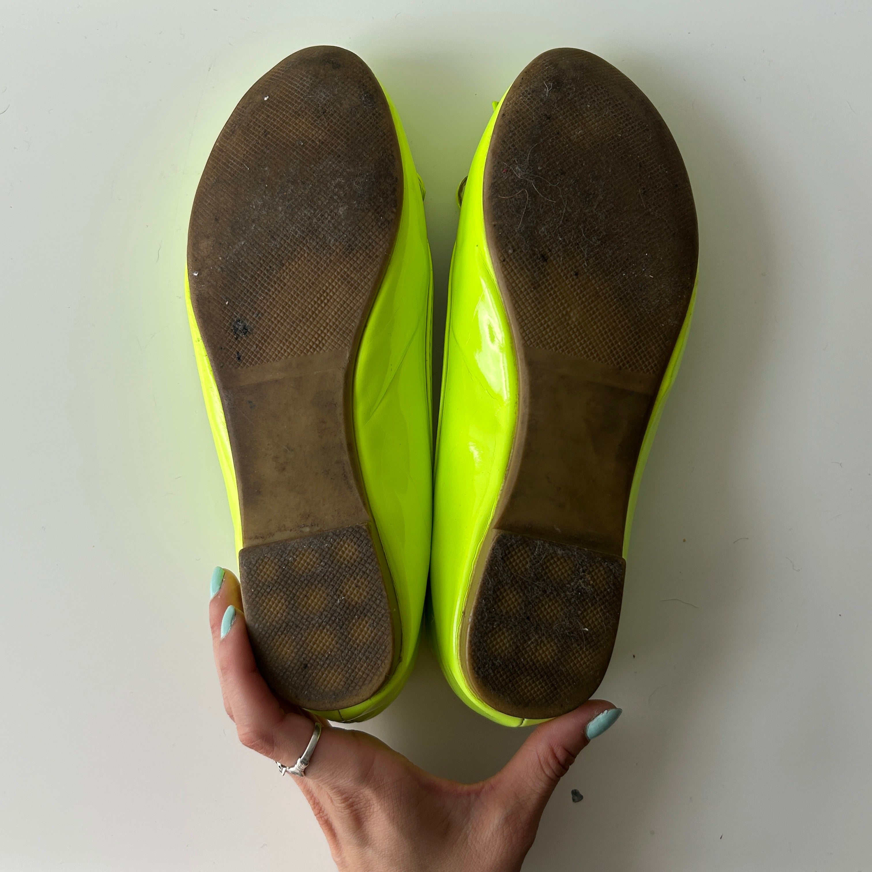2000s neon yellow ballet flats