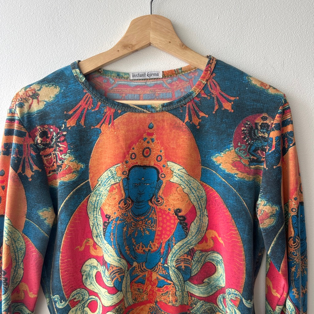 90s graphic long sleeve top
