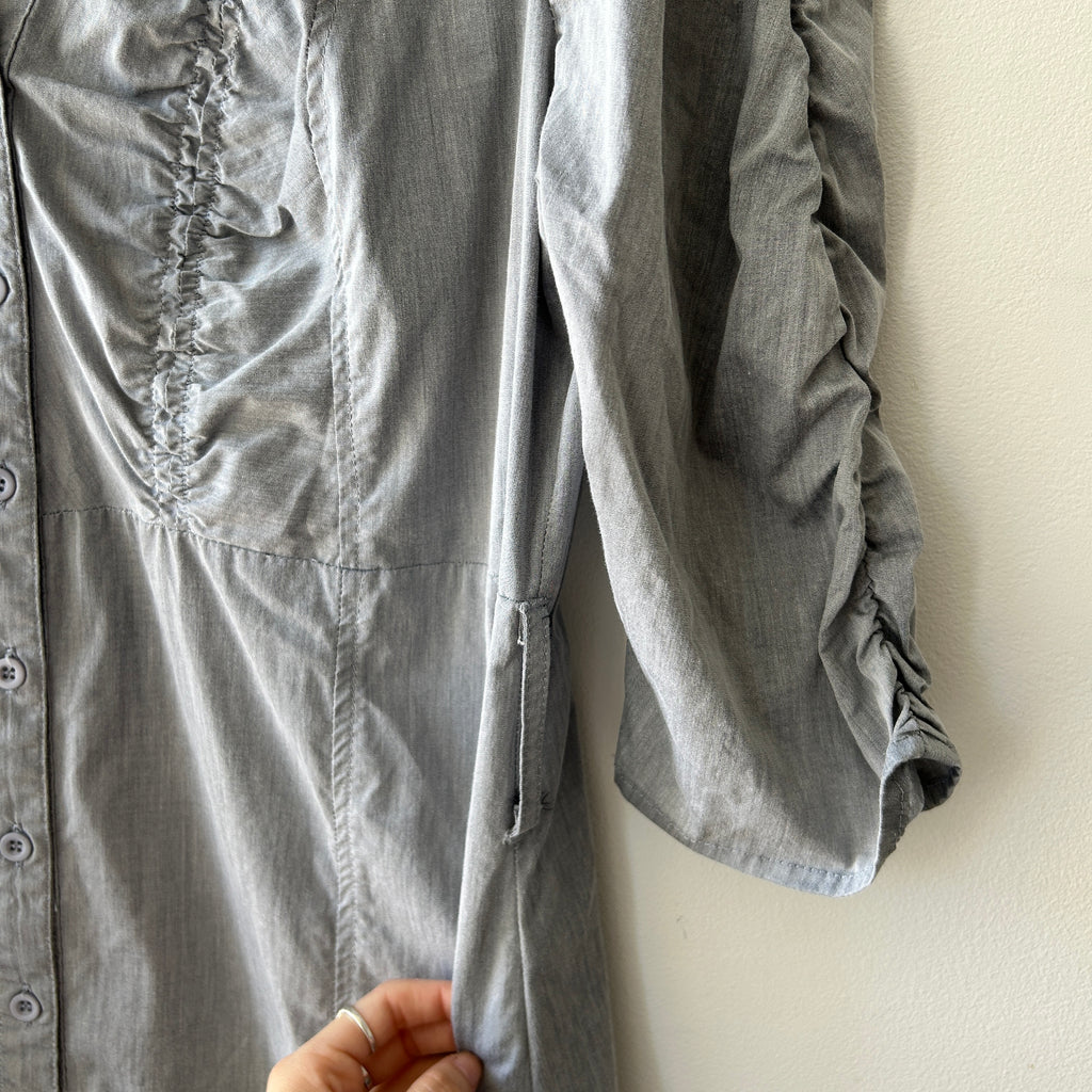 Y2K button up blouse with ruching by Colori