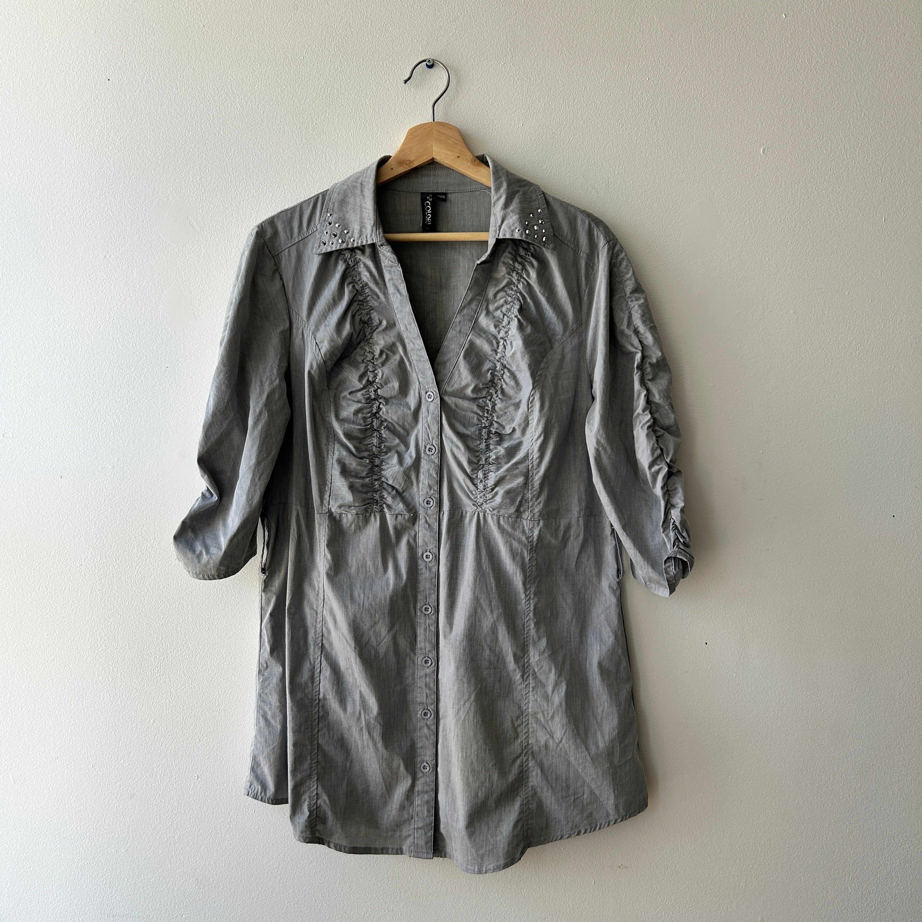 Y2K button up blouse with ruching by Colori