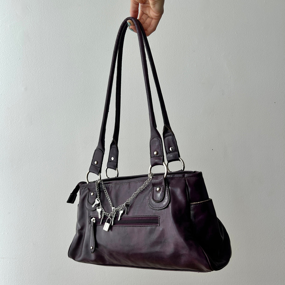 2000s purple shoulder bag