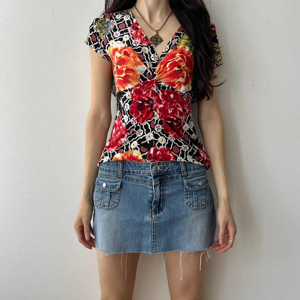 Y2K floral v neck top