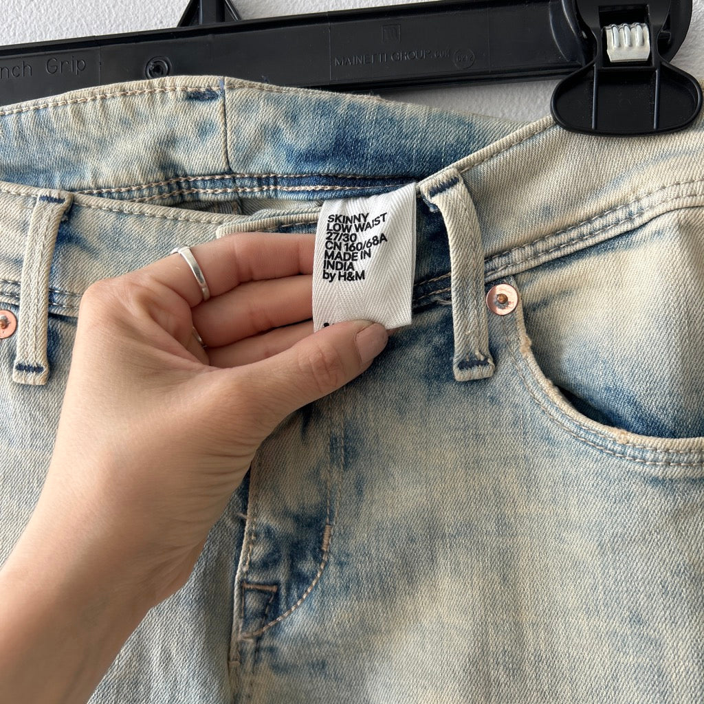 2010s distressed low rise skinny jeans by H&M