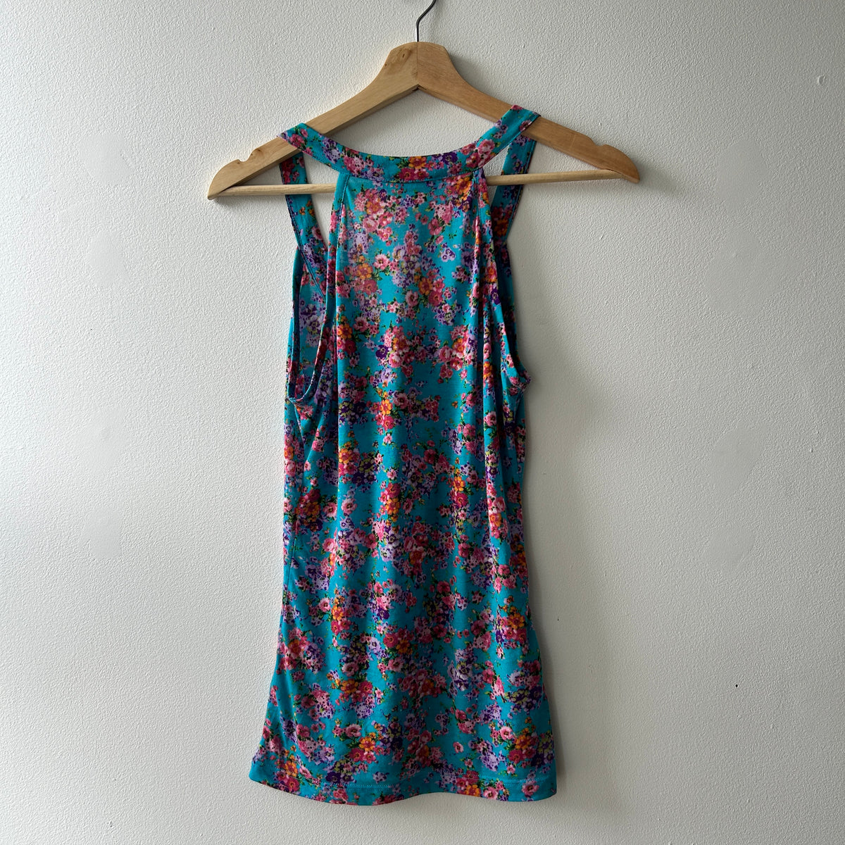 2010s button up tank by etam
