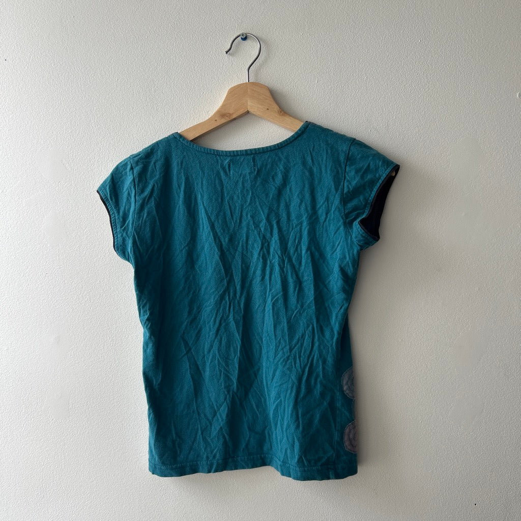 2000s embroidered teal top by kali