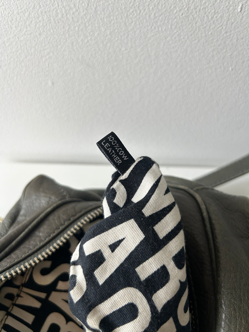 2000s Marc jacobs classic q