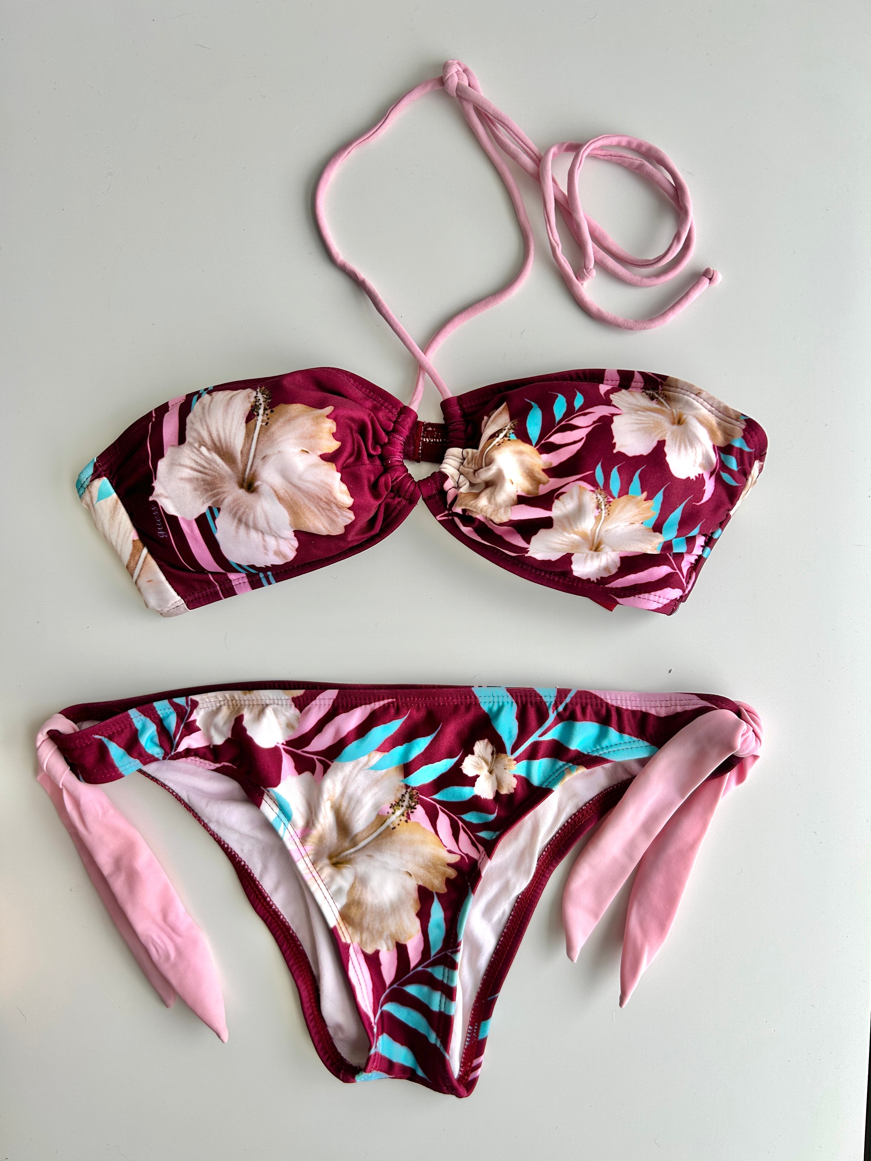 Y2K hibiscus print bikini set vintage Guess