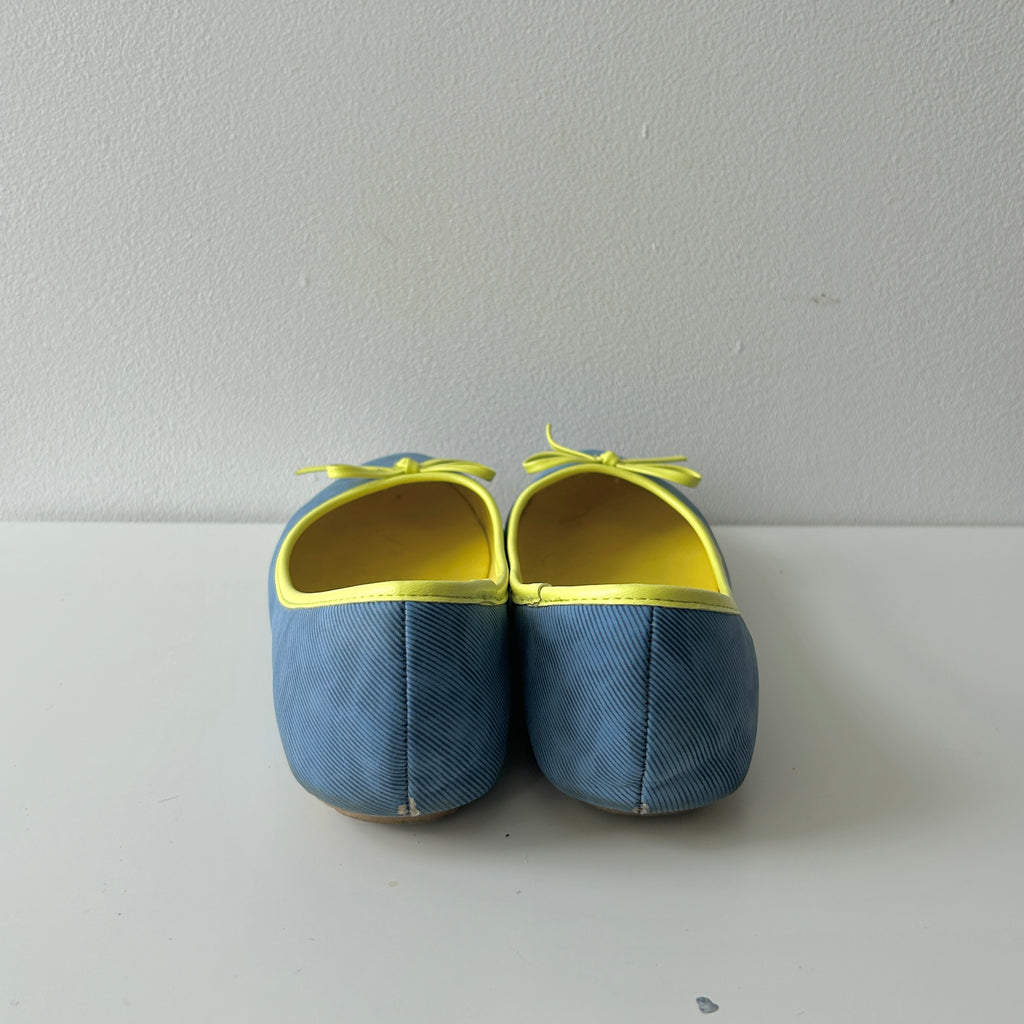 2000s blue and neon yellow ballet flats