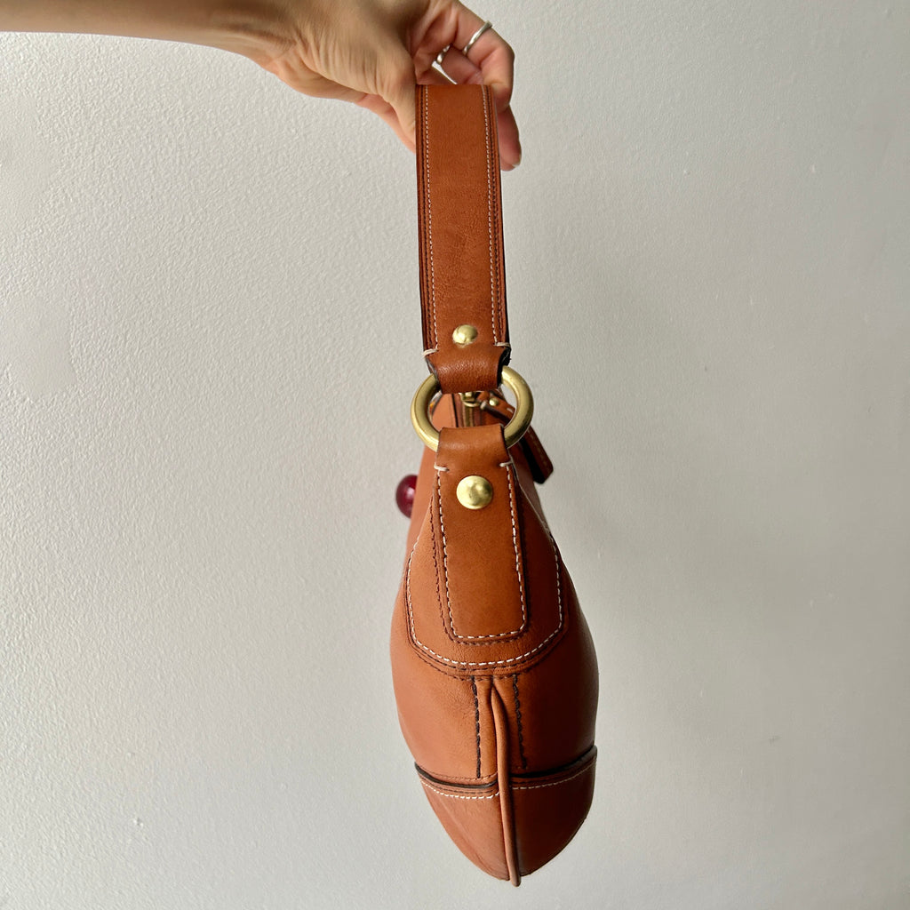 2000s coach hamptons hobo bag in brown