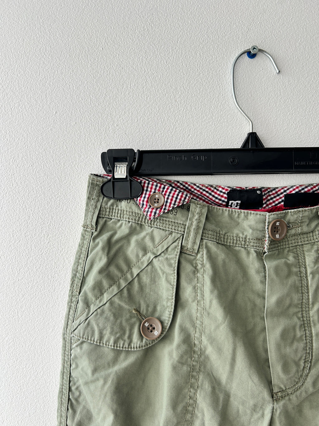 Deadstock utility cargo pants by DC