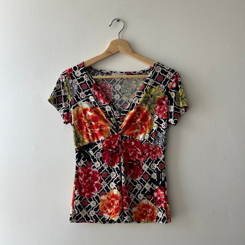 Y2K floral v neck top