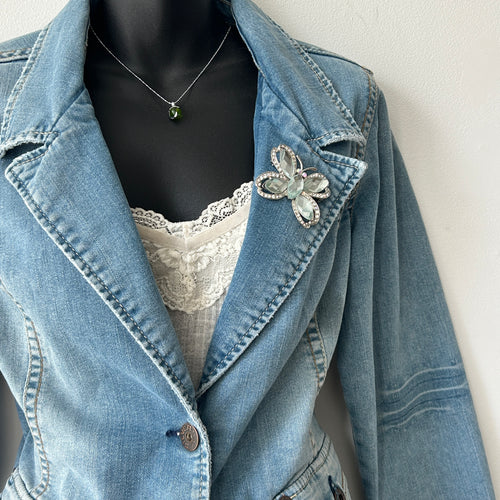 2000's denim jacket with pin by silver jeans