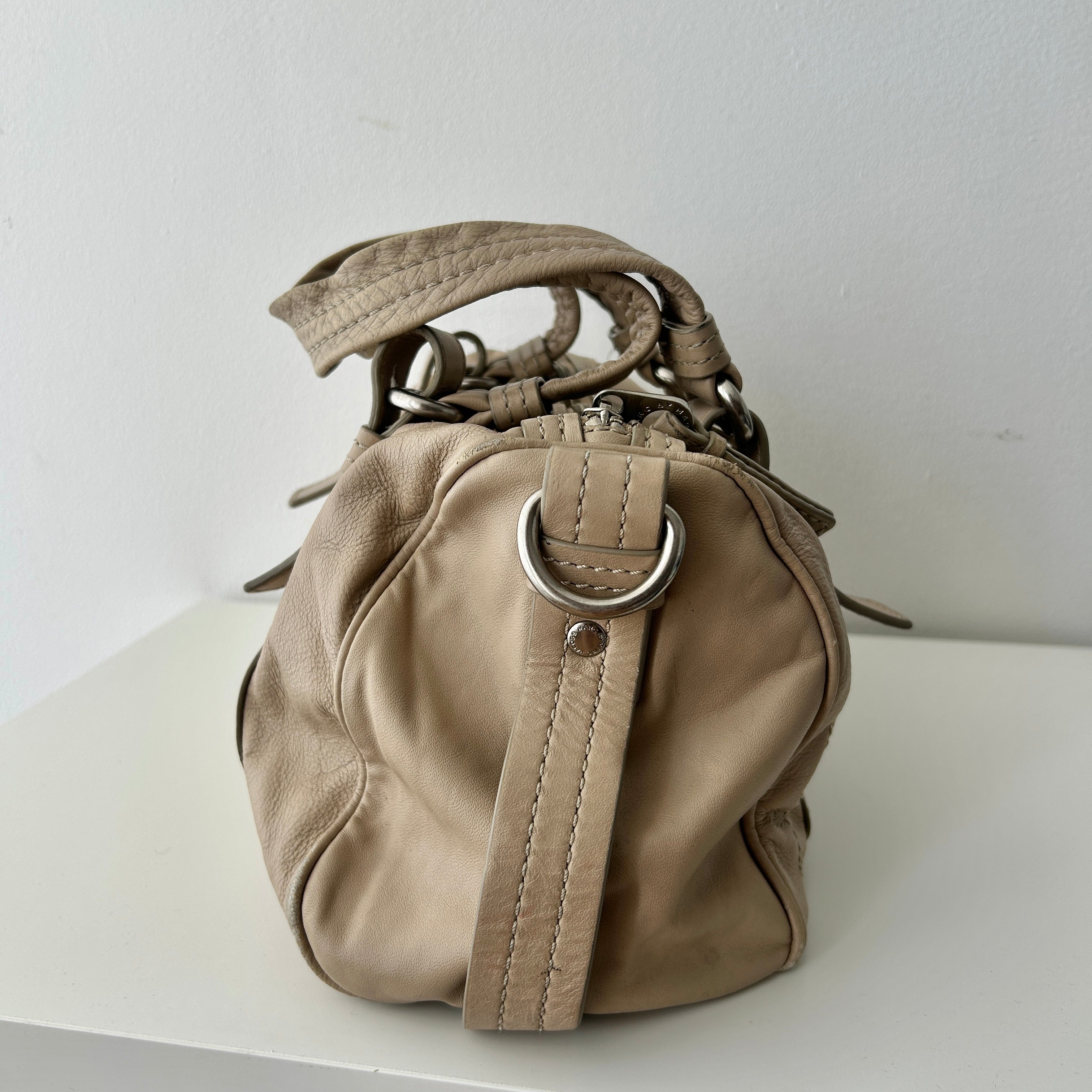 2000s beige Marc Jacobs shoulder bag
