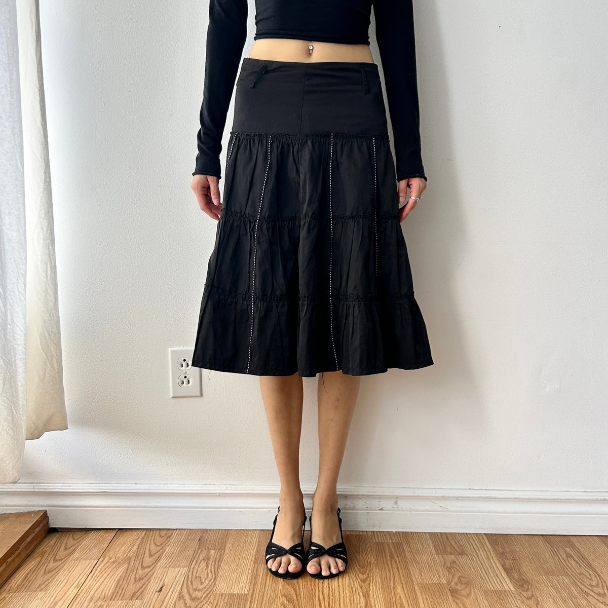 90s pleated midi skirt with contrast stitch