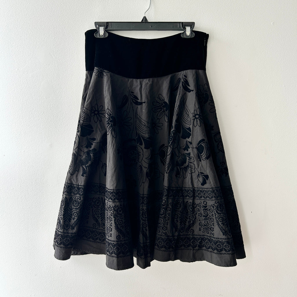 90s silk applique skirt by le chateau