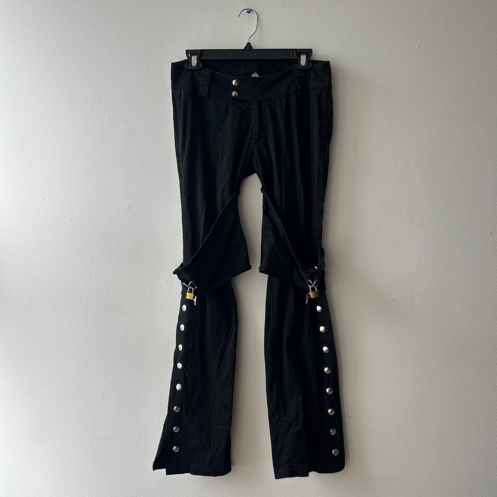 2000s black pants with lock and hardware