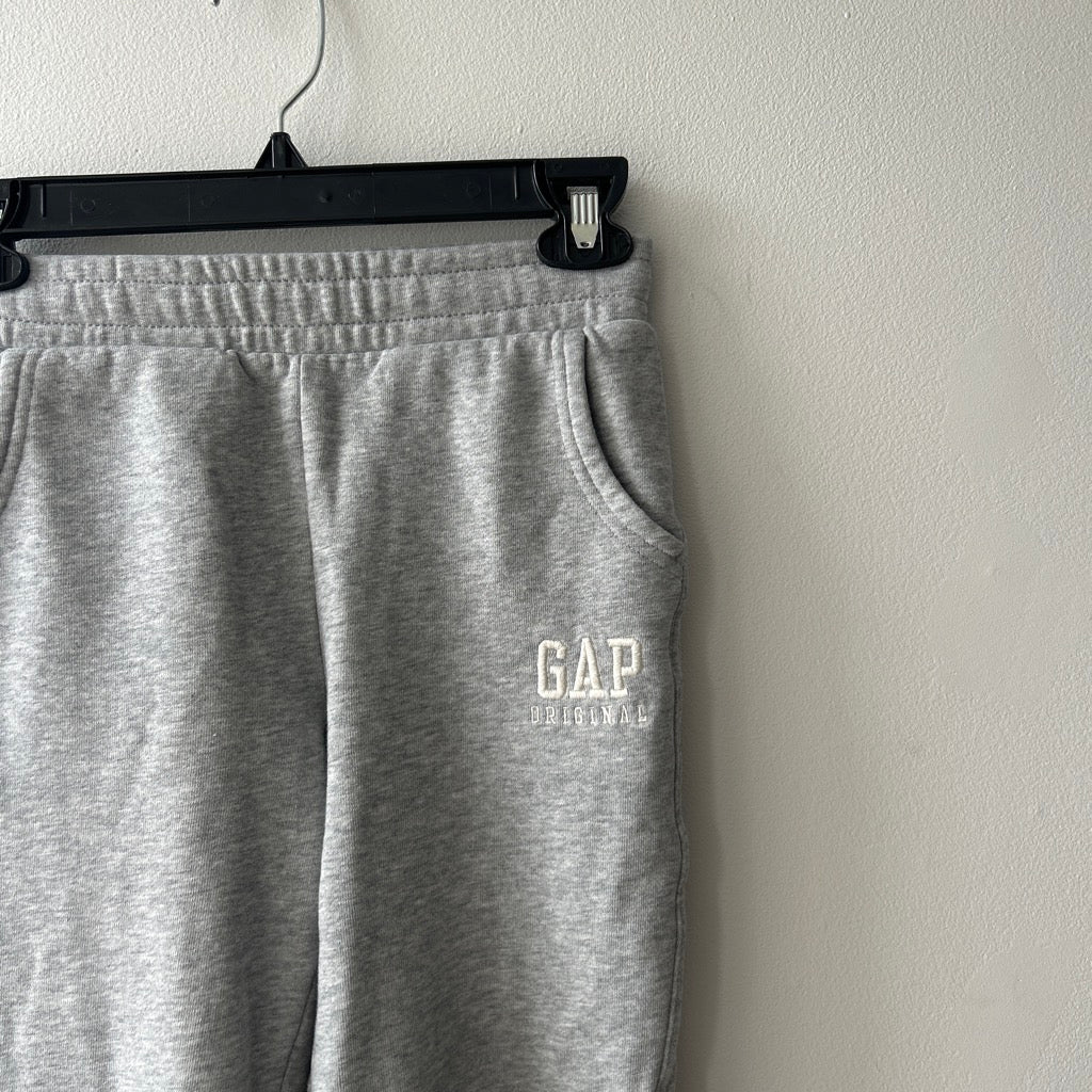 Y2K capri sweats by gap