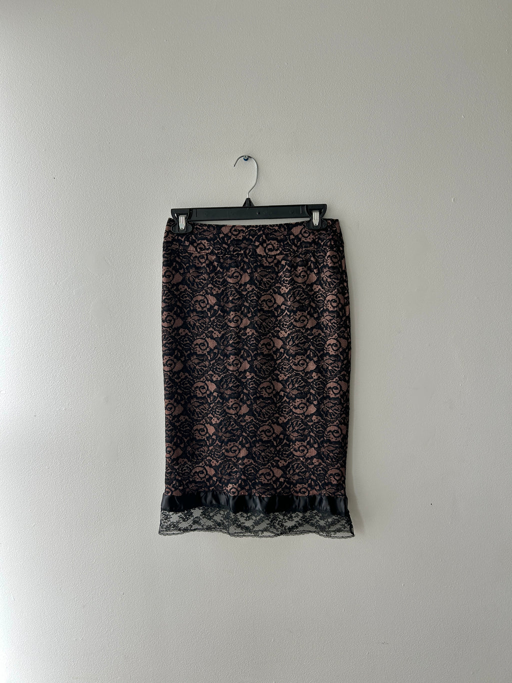 Coquette Lace midi skirt with ruffle trim by F21