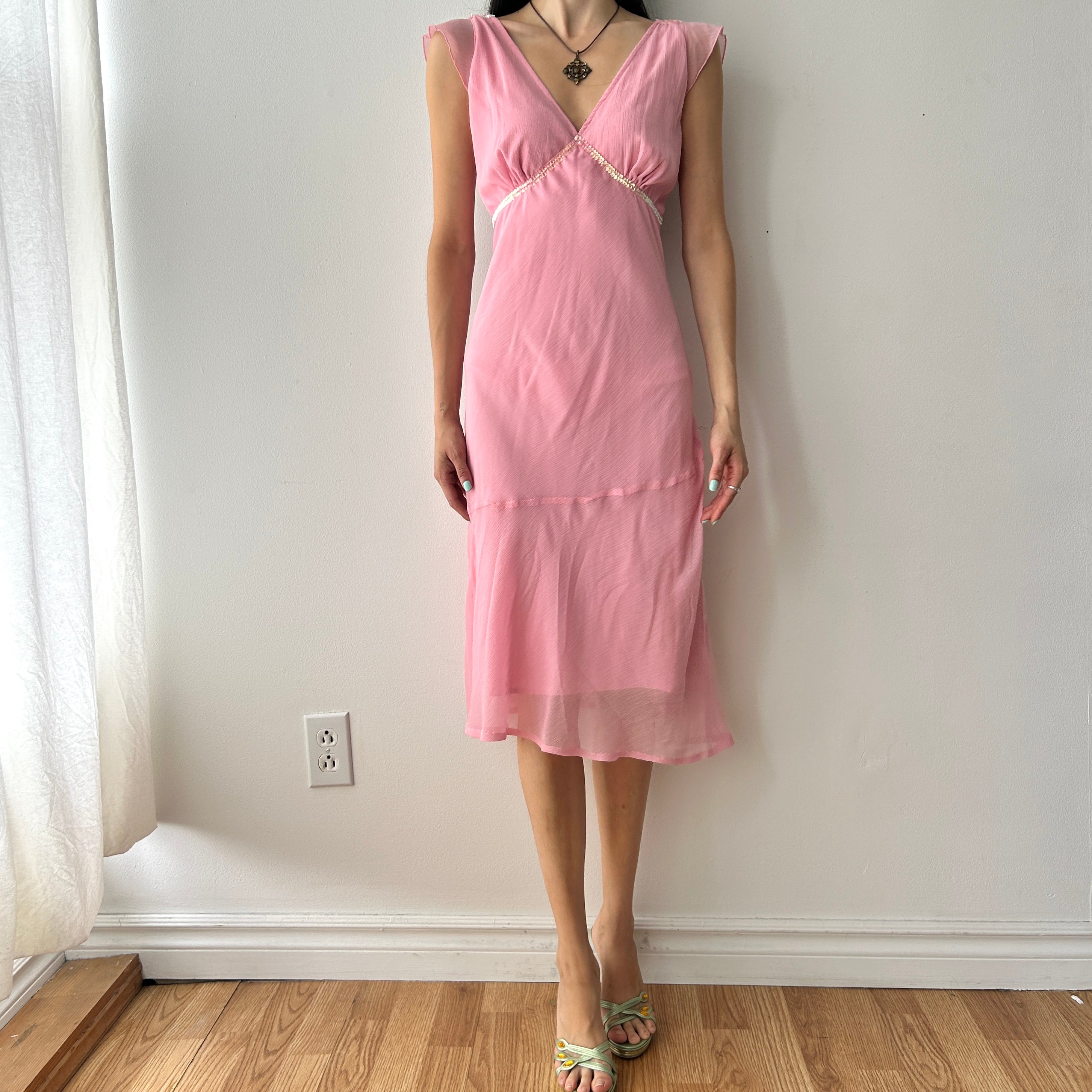 2000s sequin detail pink dress