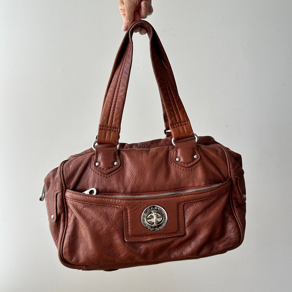 2000s brown leather shoulder bag by Marc Jacobs