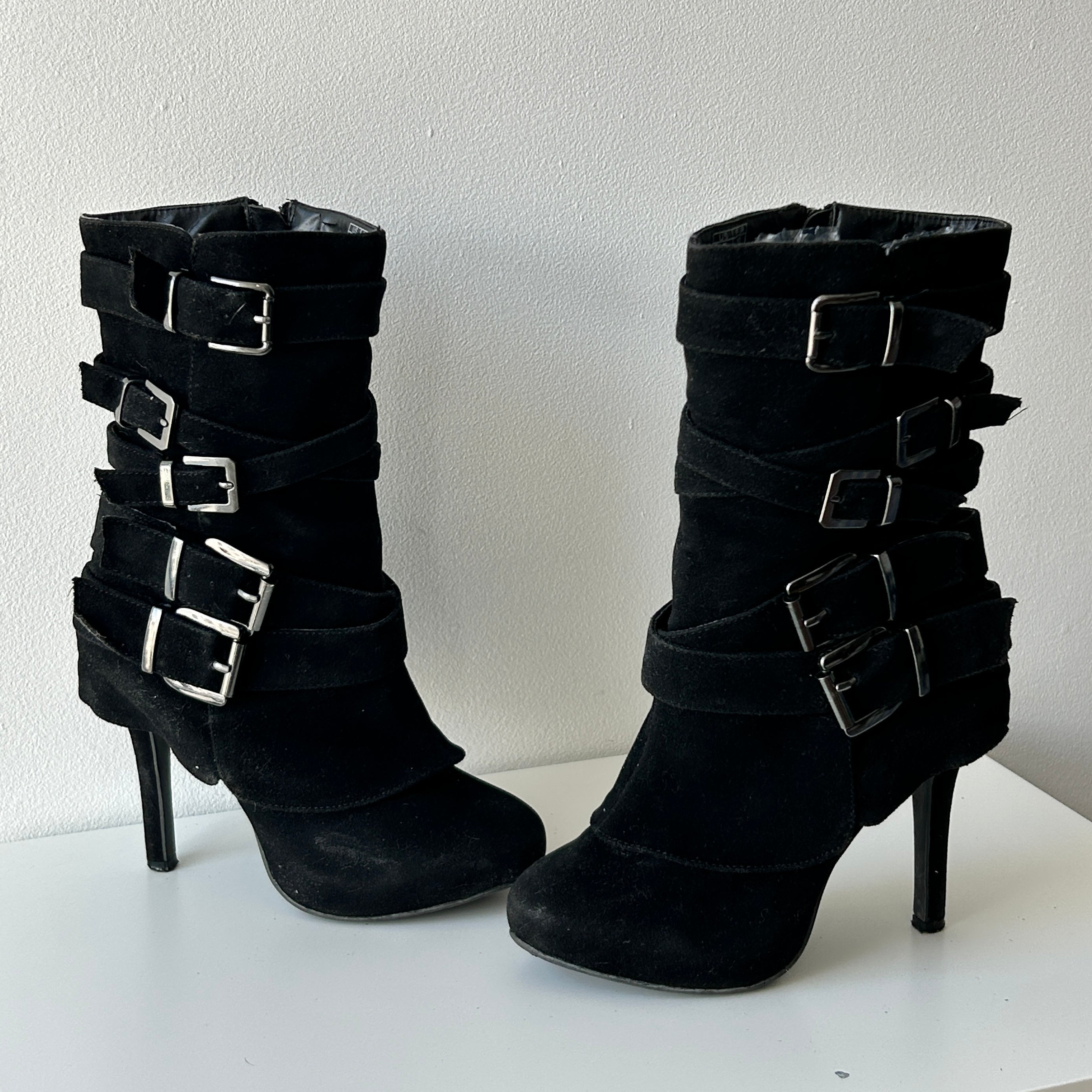 Deadstock belted suede heeled booties by Club Couture