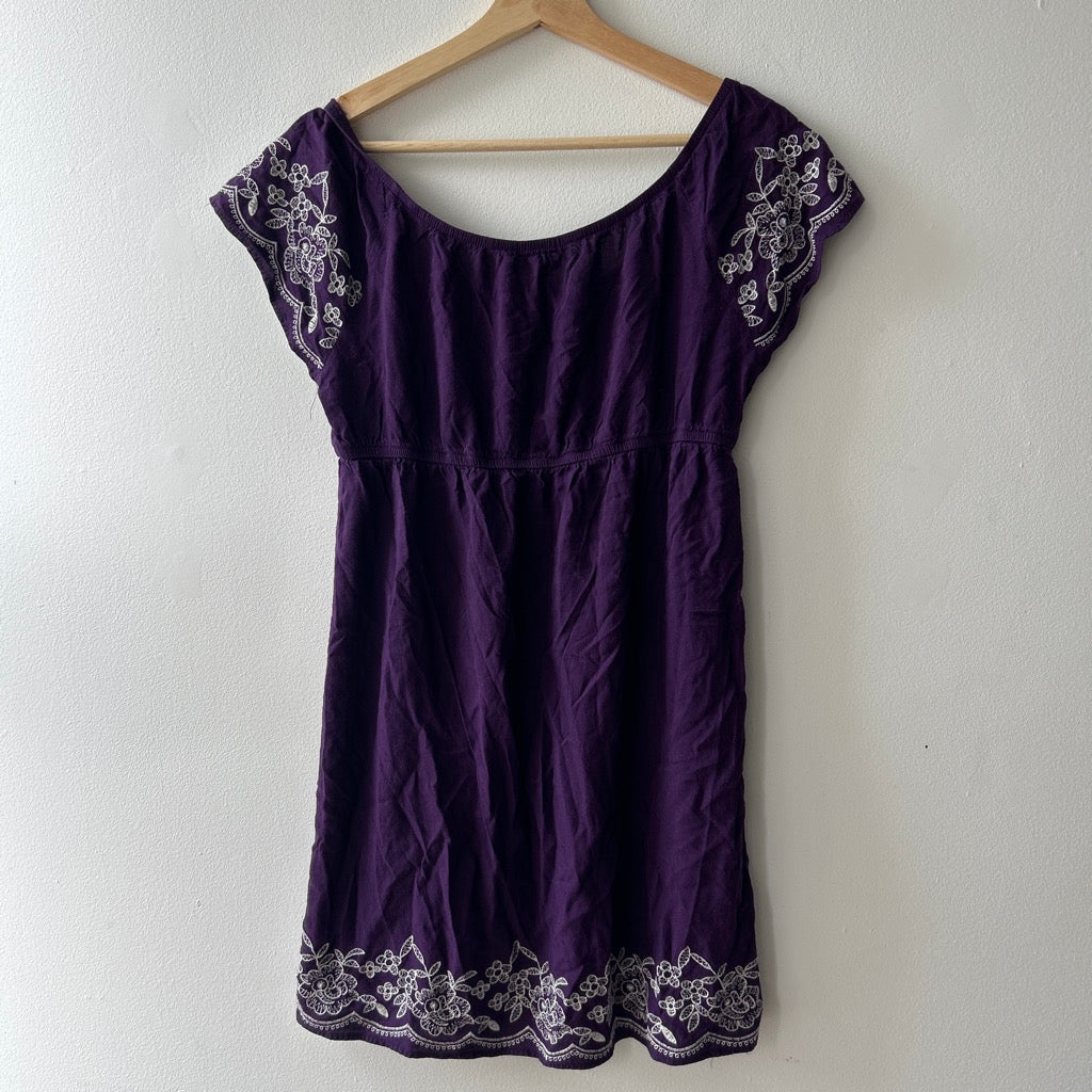 2000s embroidered babydoll dress