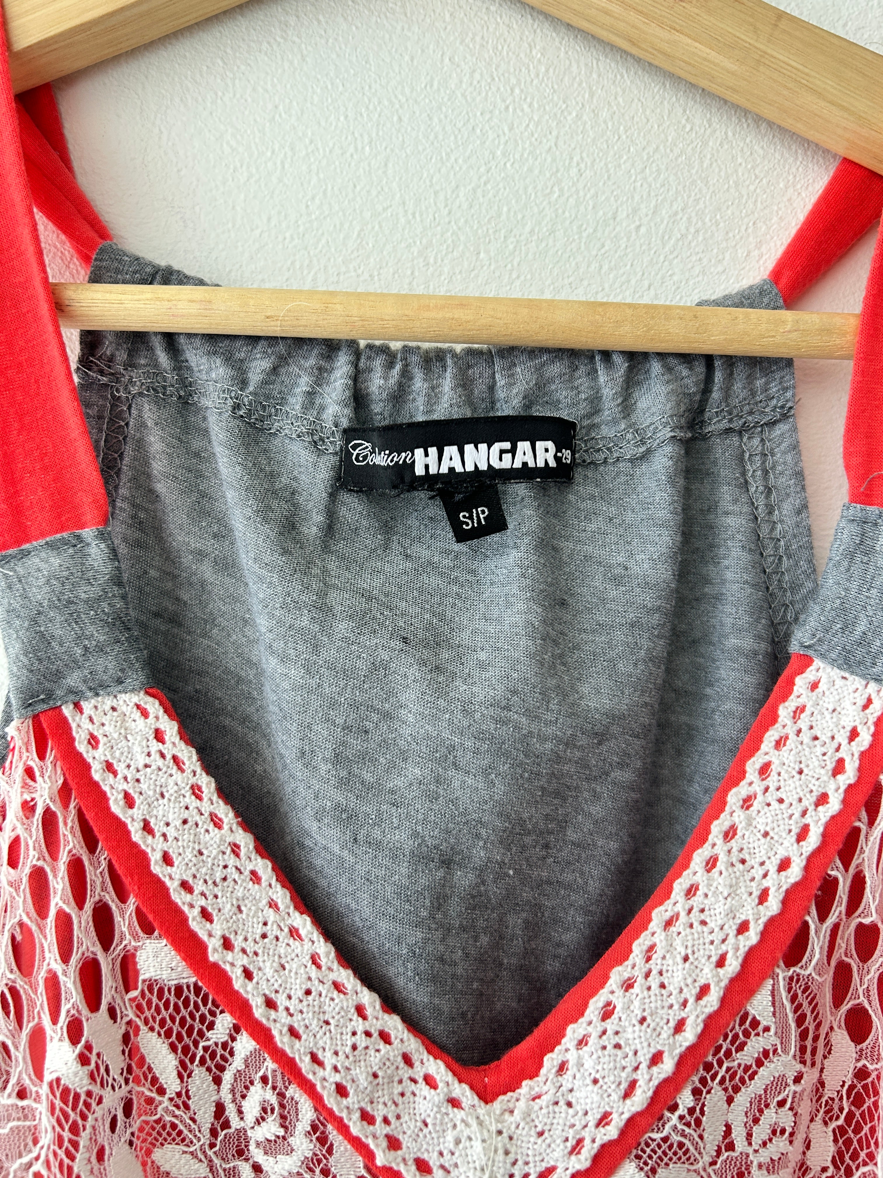 2010s lace neon tank top by hangar