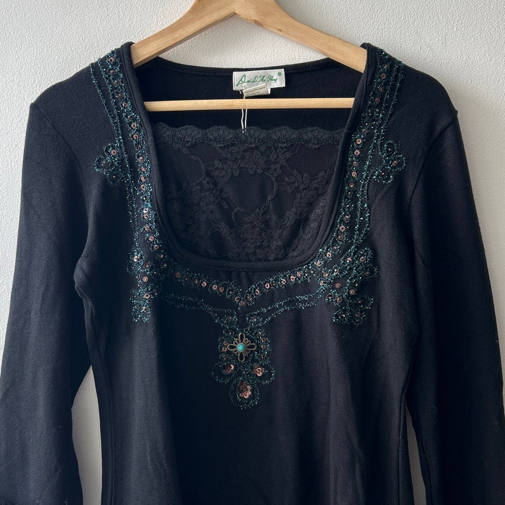 90s beaded lace trim long sleeve top