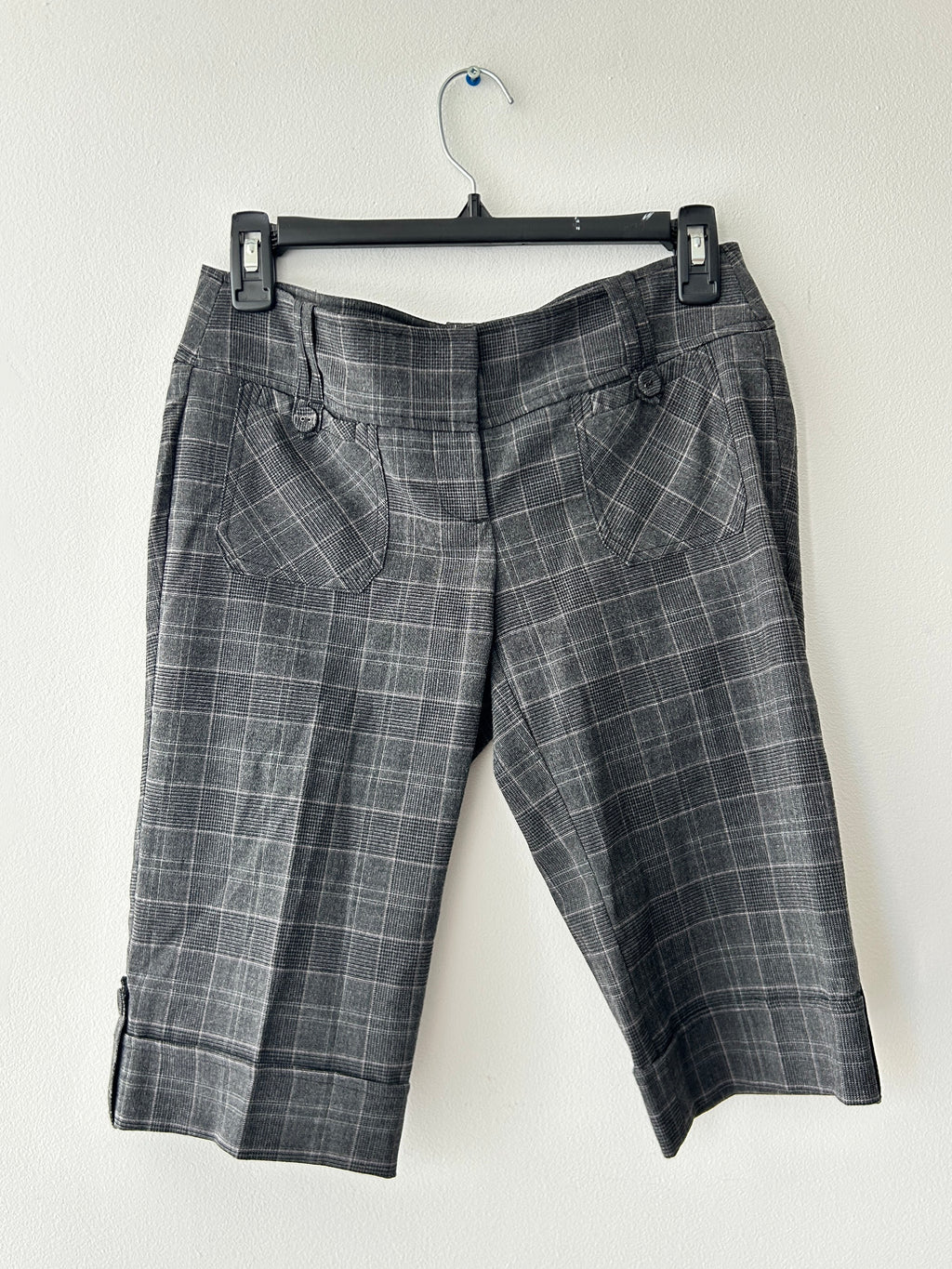 Deadstock Dynamite Y2K Grey Capris